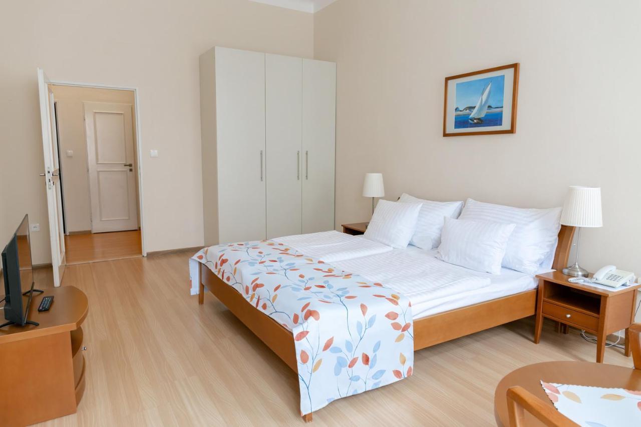 Hotel Orion Prague Luaran gambar