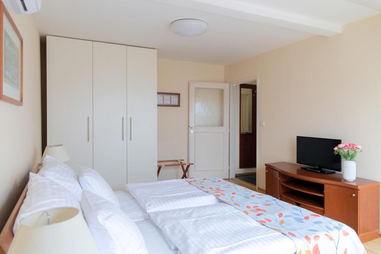 Hotel Orion Prague Luaran gambar