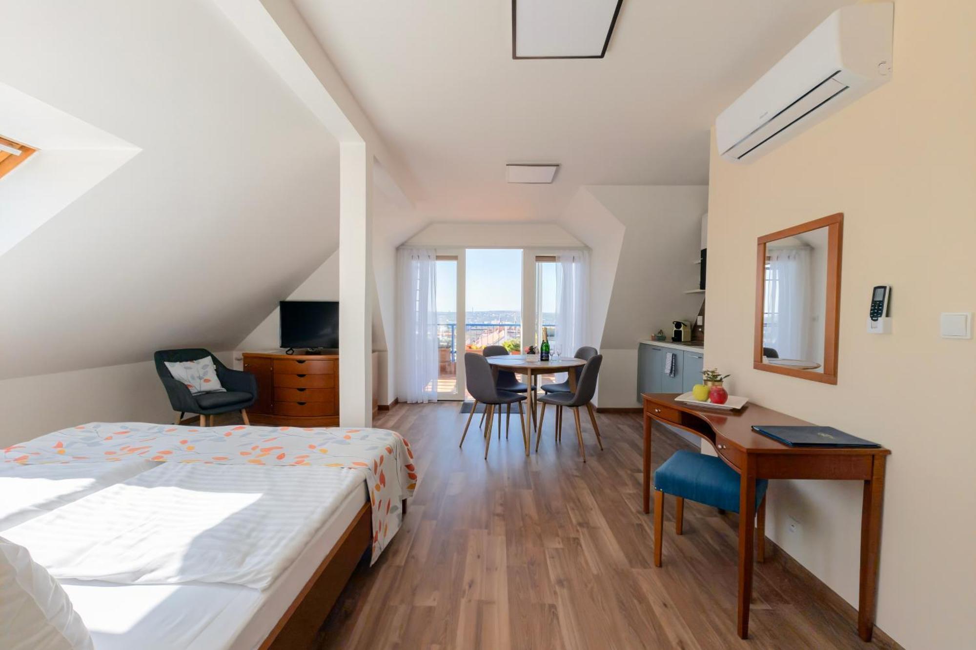 Hotel Orion Prague Luaran gambar